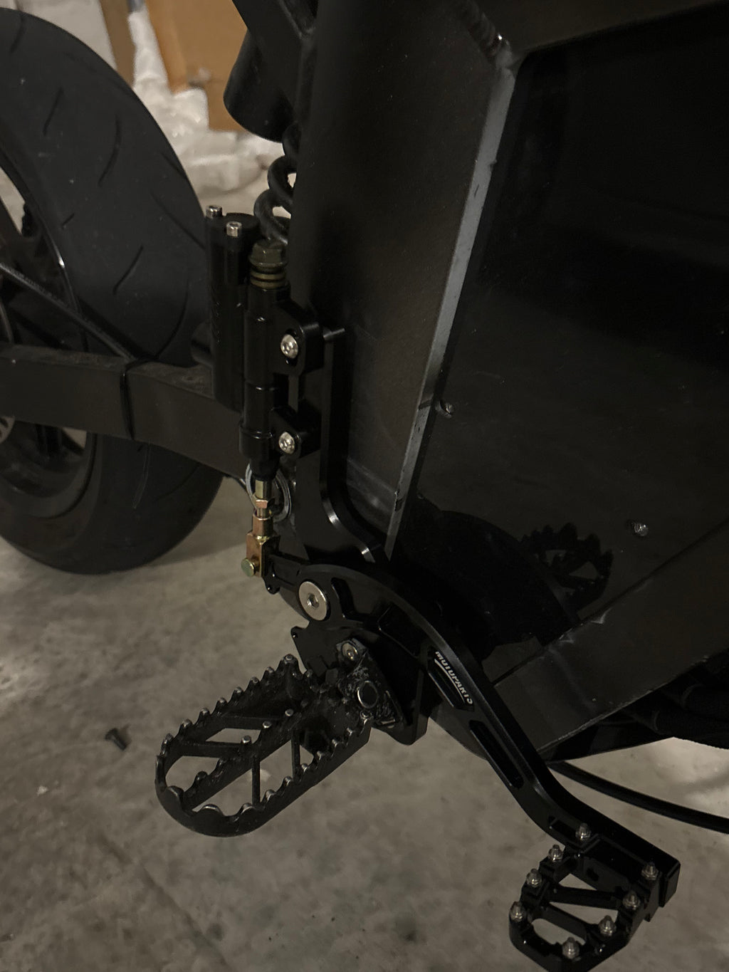 TUTTIO FOOT BRAKE KIT DUAL MOUNT.        (Only foot brake no hand brake)