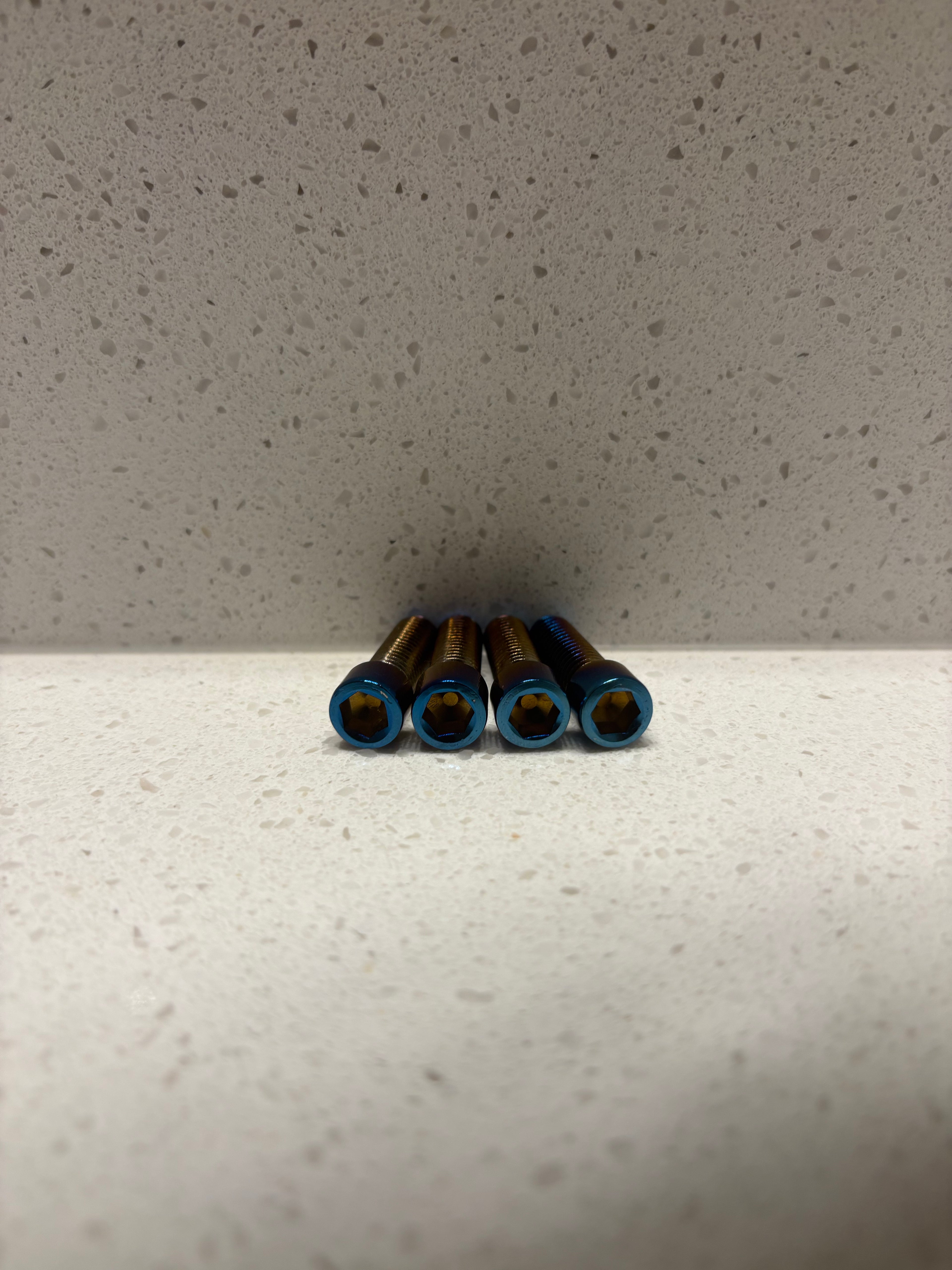 LBX SHIFT LOCK TITANIUM